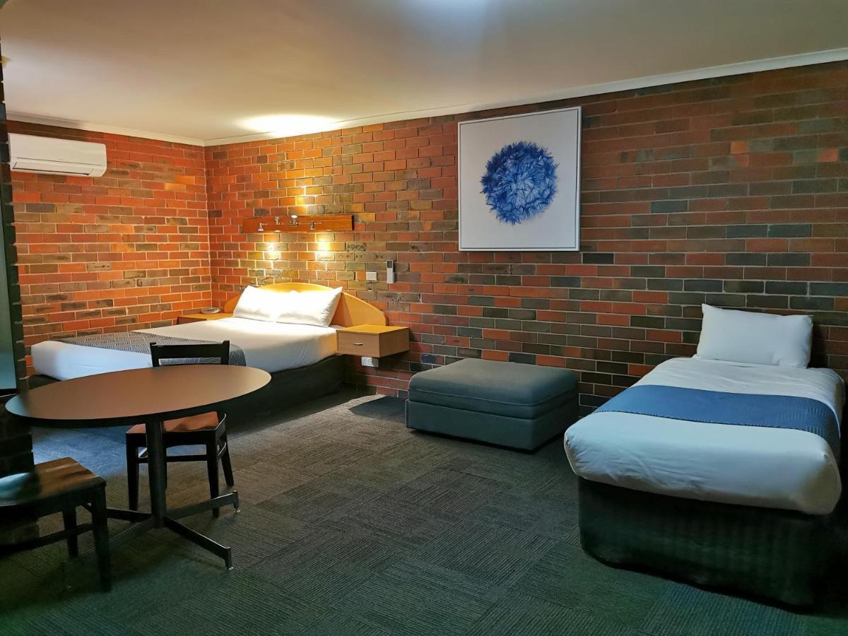 Town House Motor Inn Horsham Eksteriør billede